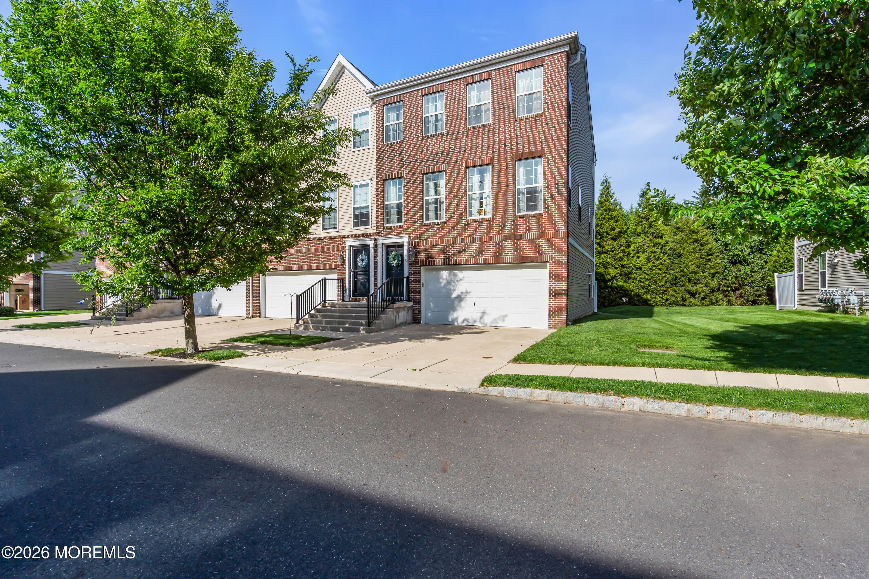 49 Creekside Way