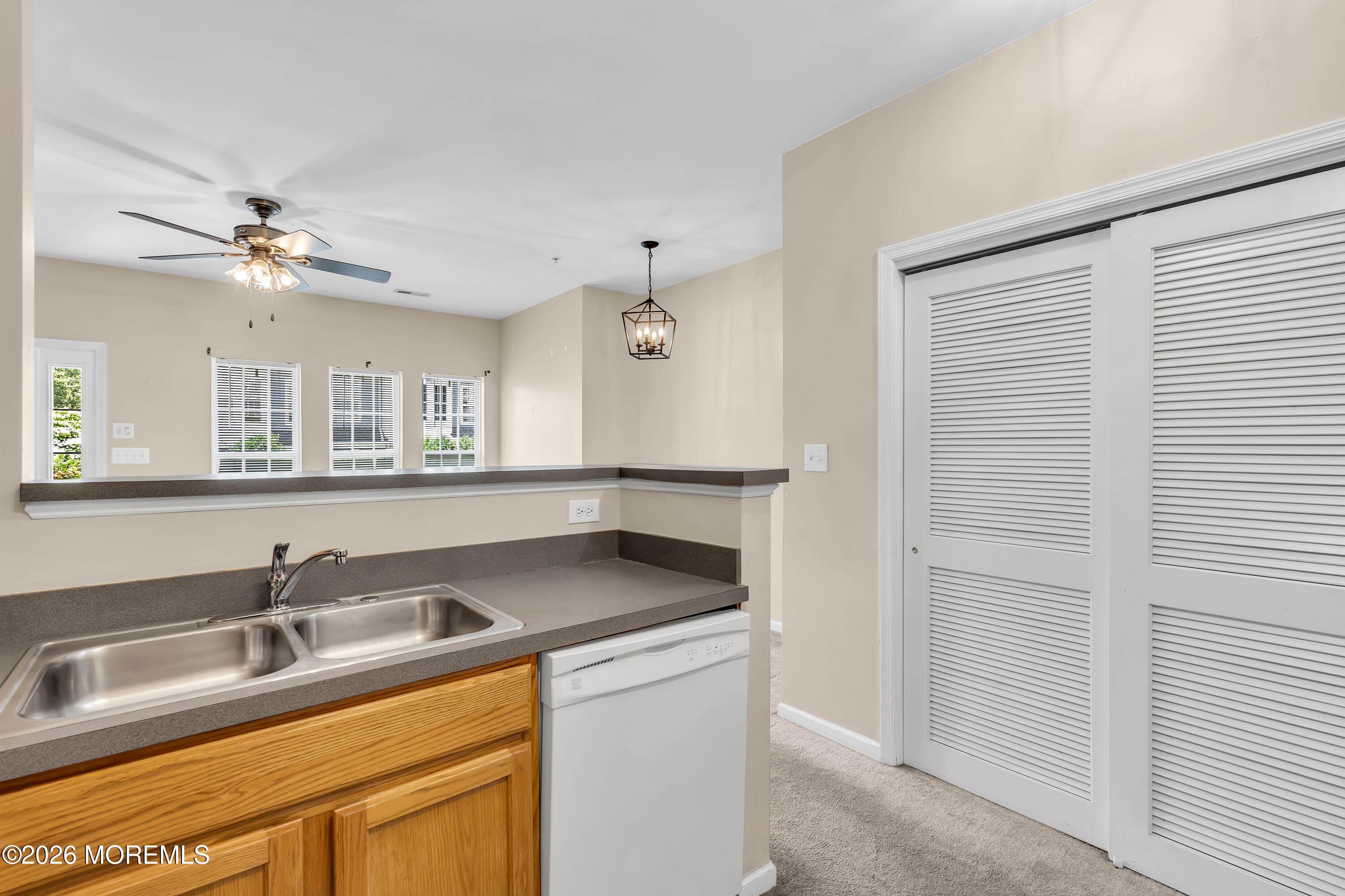 9 River Lane