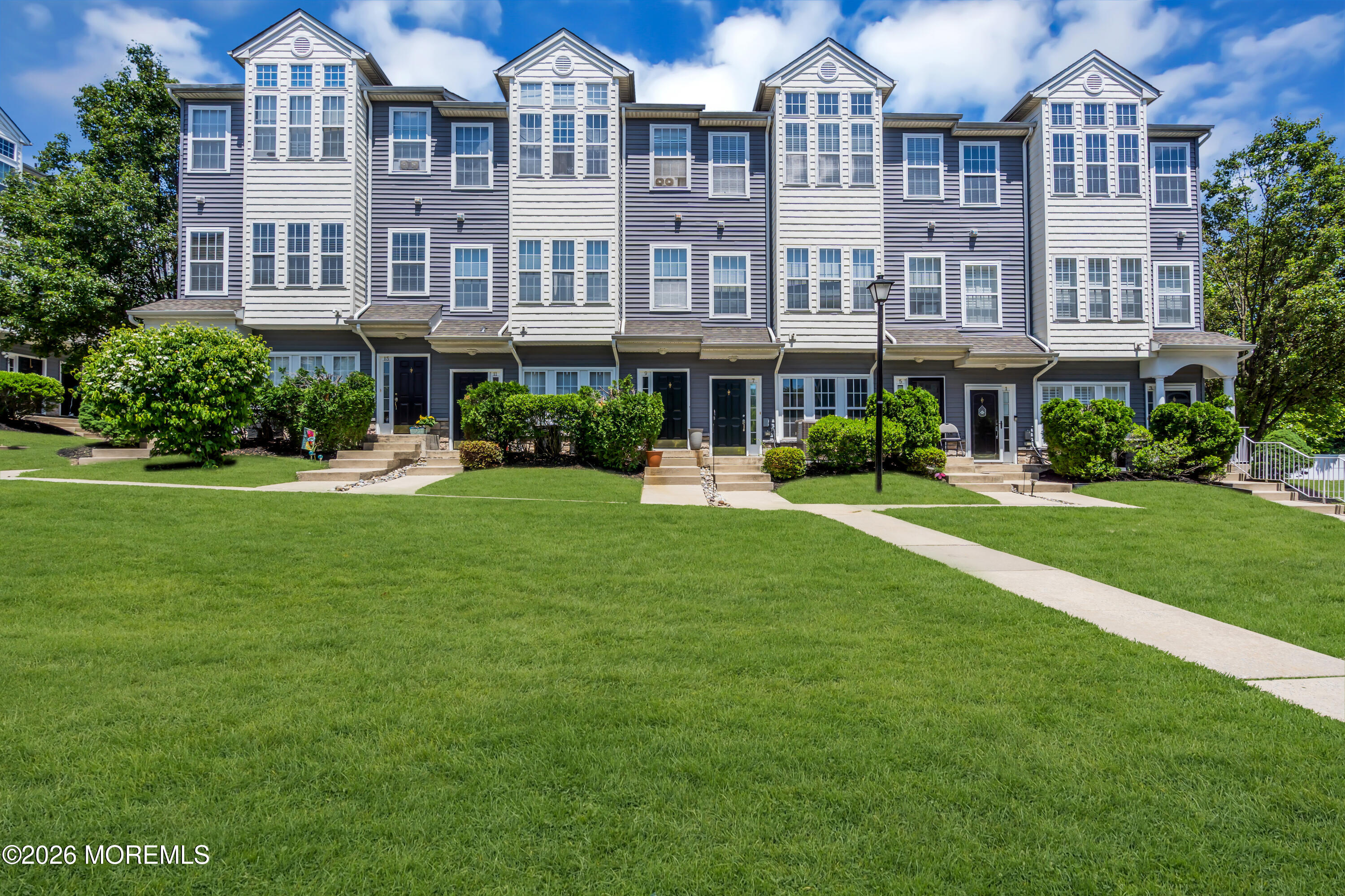 9 River Lane