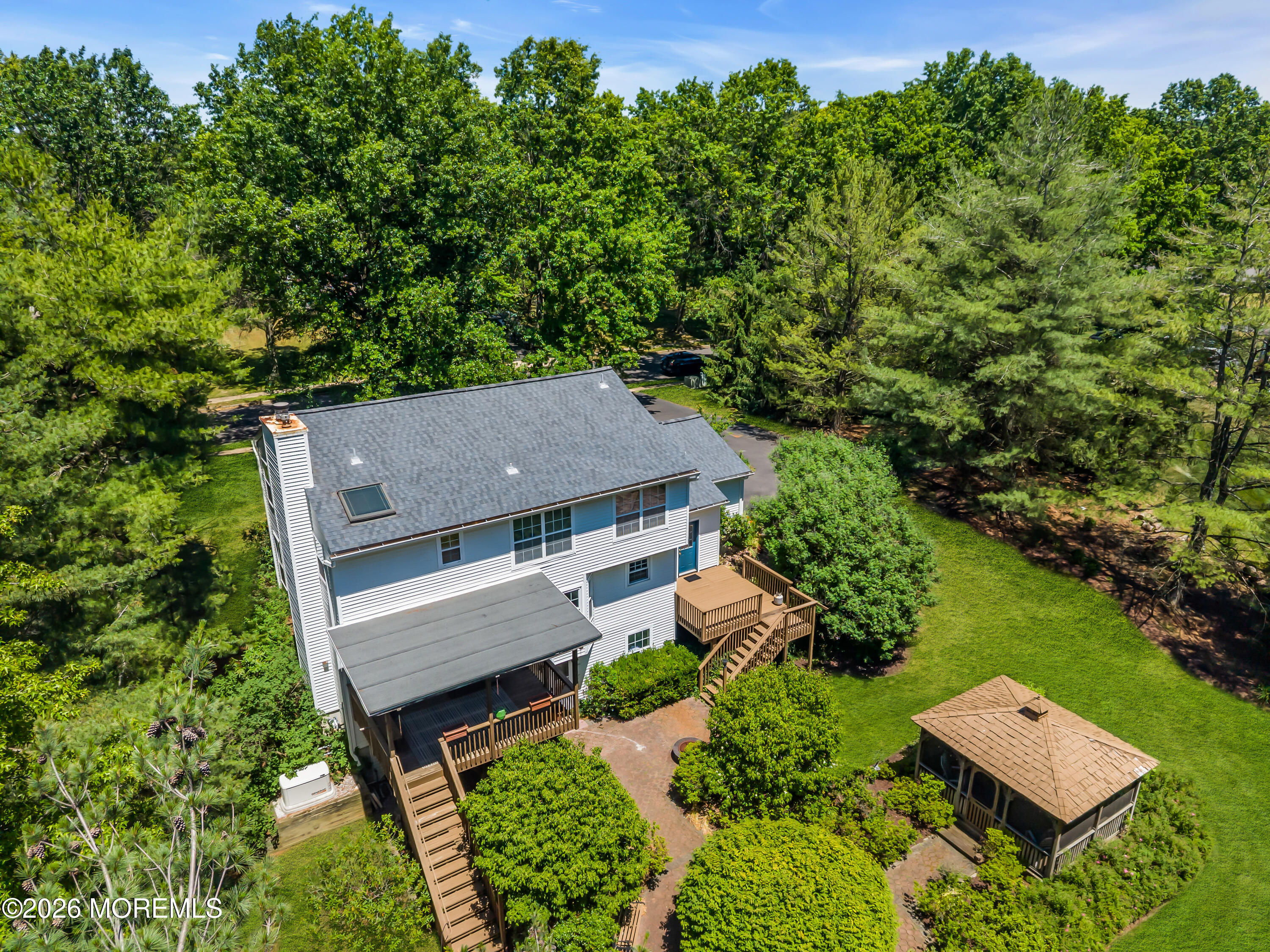 15 Algonquin Terrace