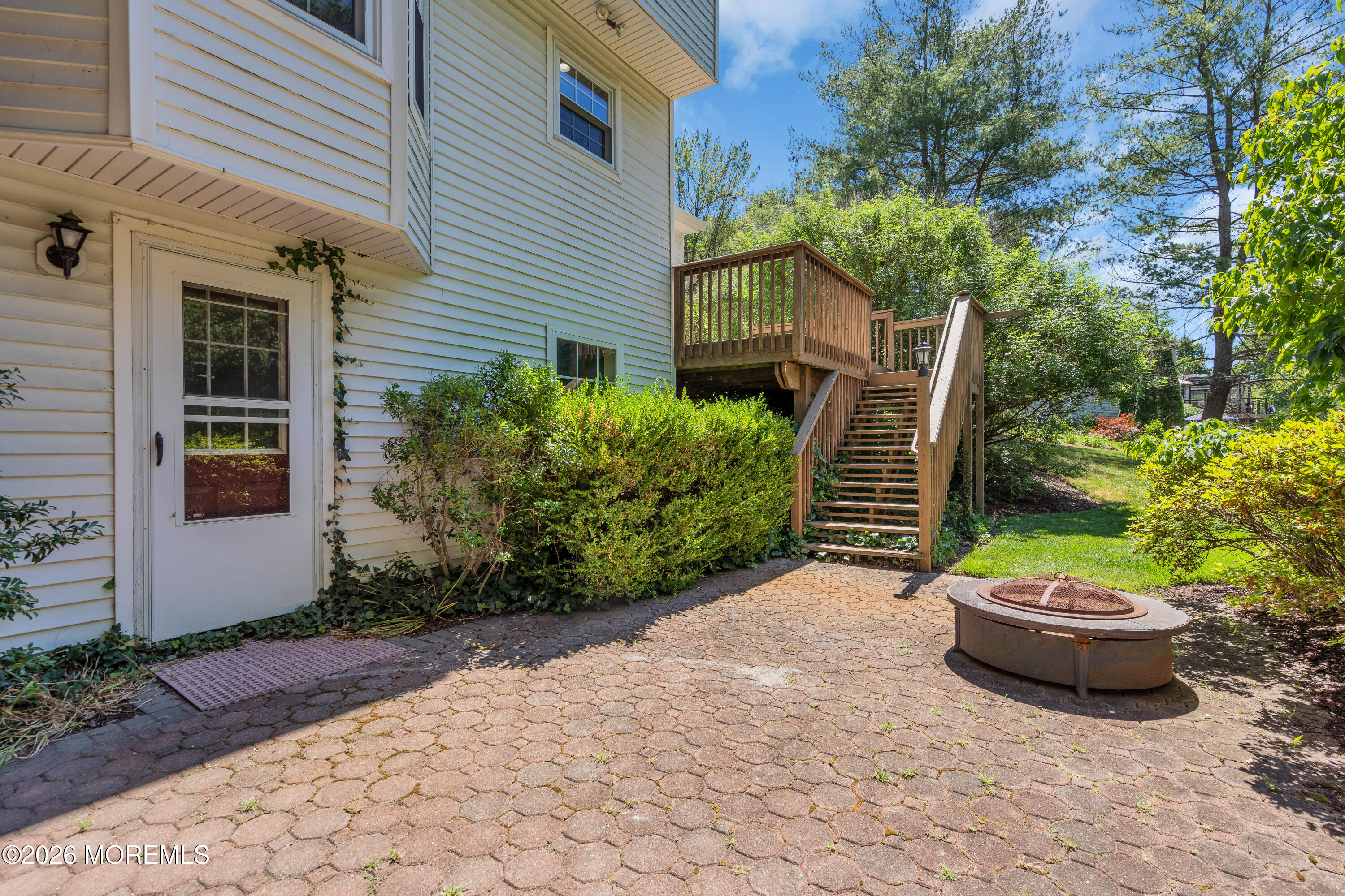 15 Algonquin Terrace