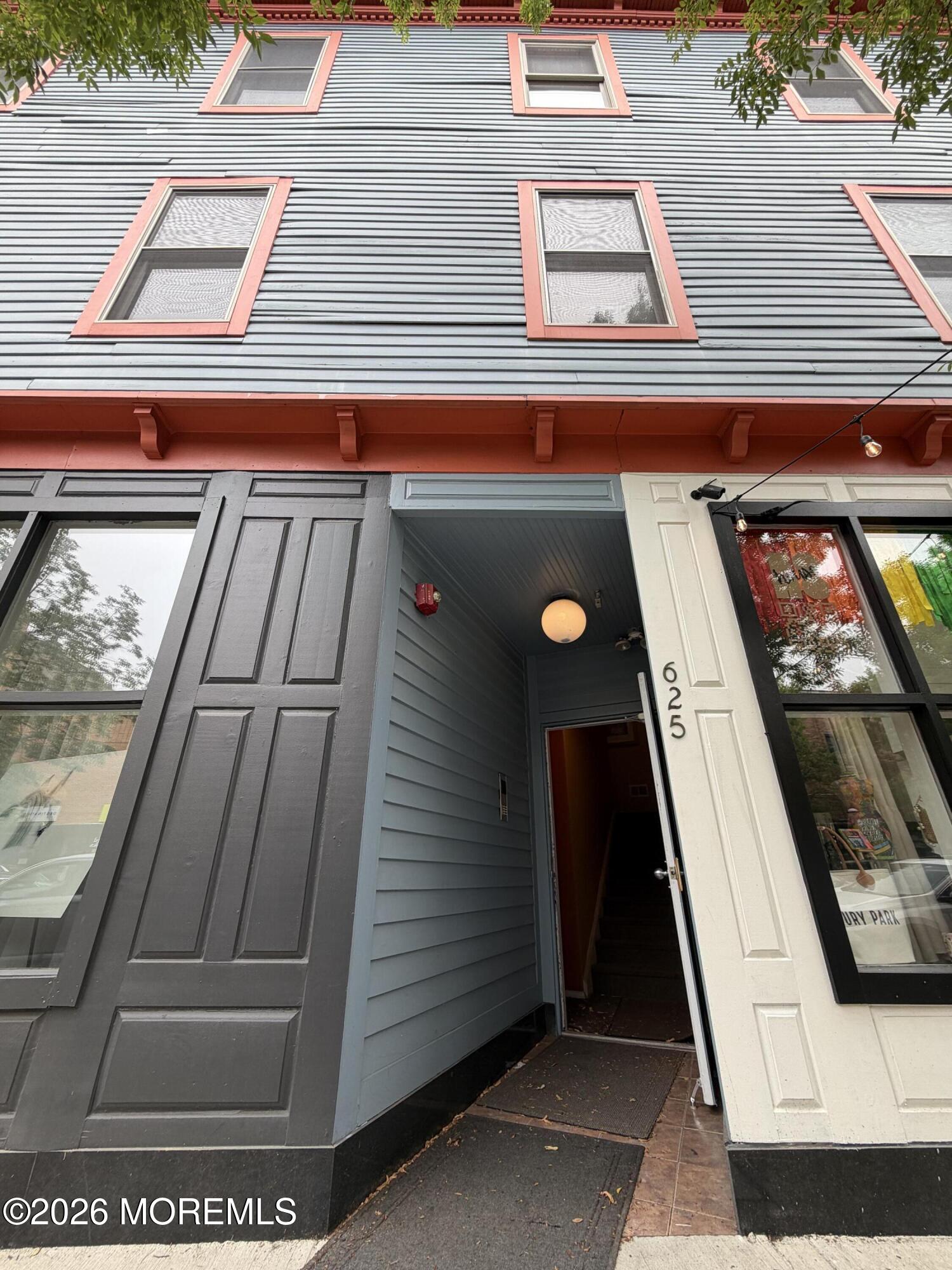 625 Cookman Avenue 1