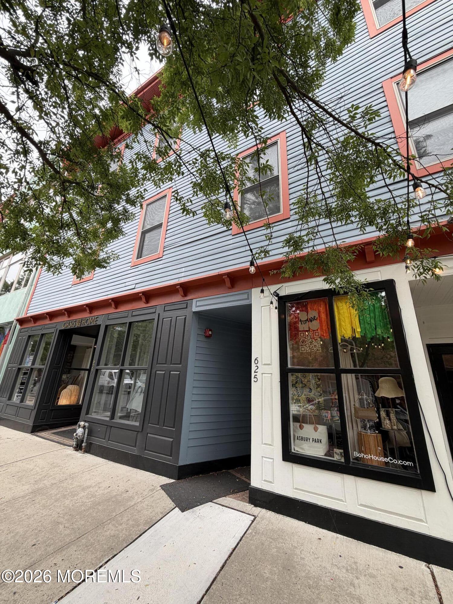 625 Cookman Avenue 1