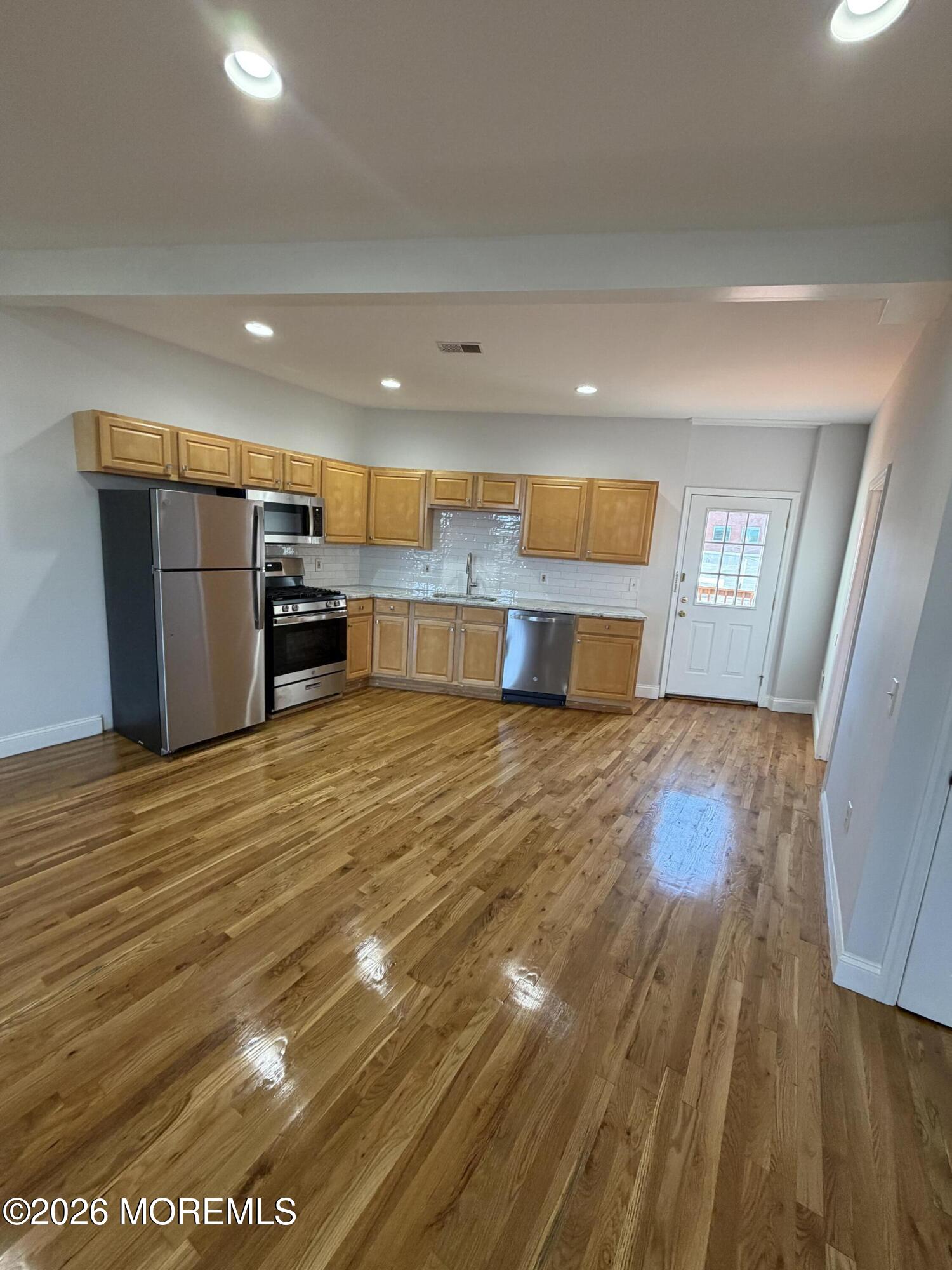 625 Cookman Avenue 3