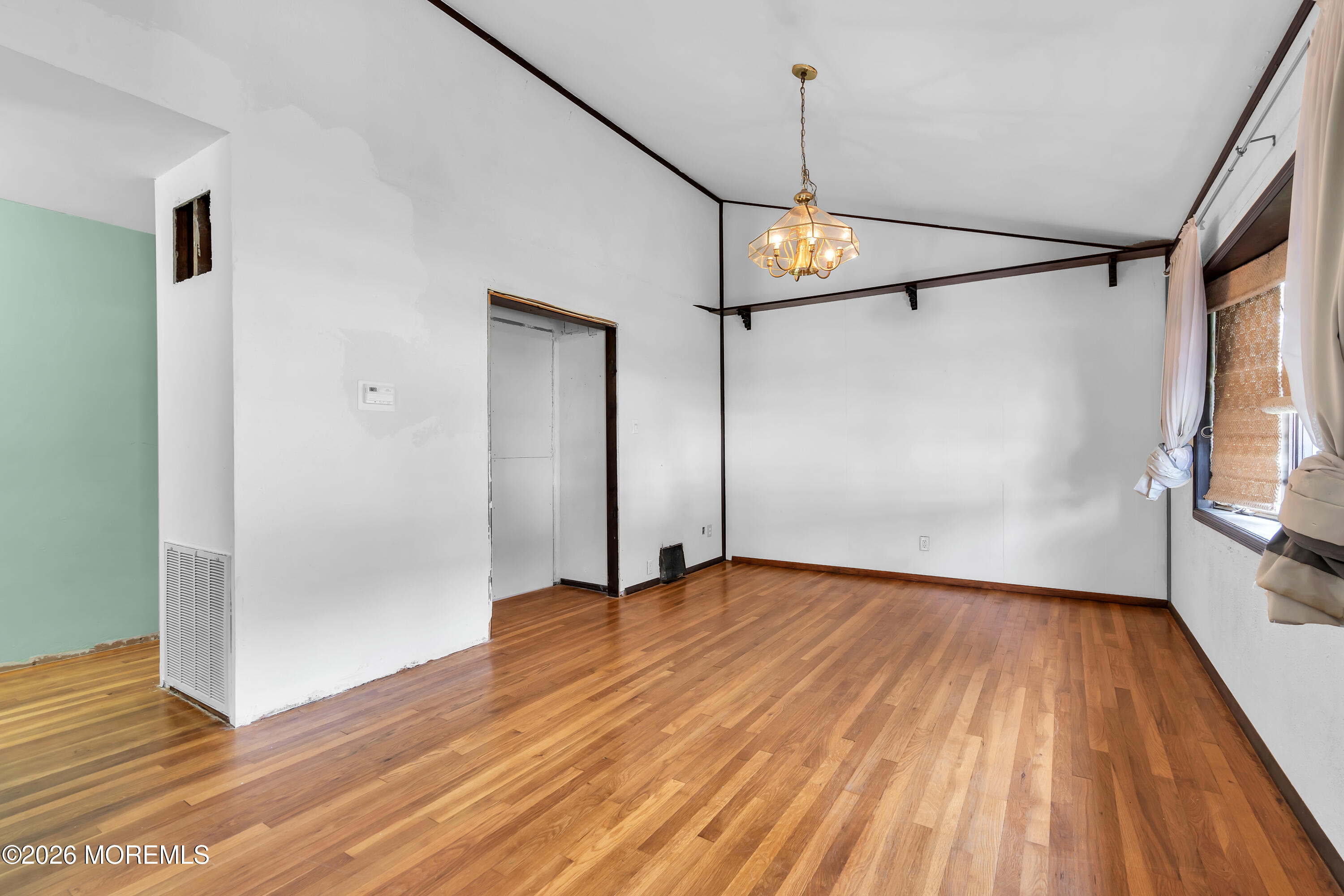 106 Kendall Drive