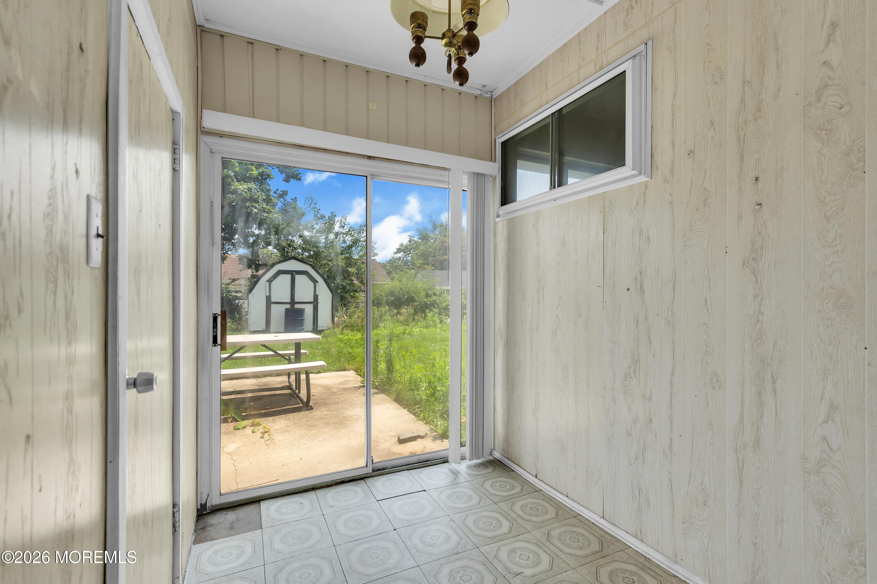 106 Kendall Drive