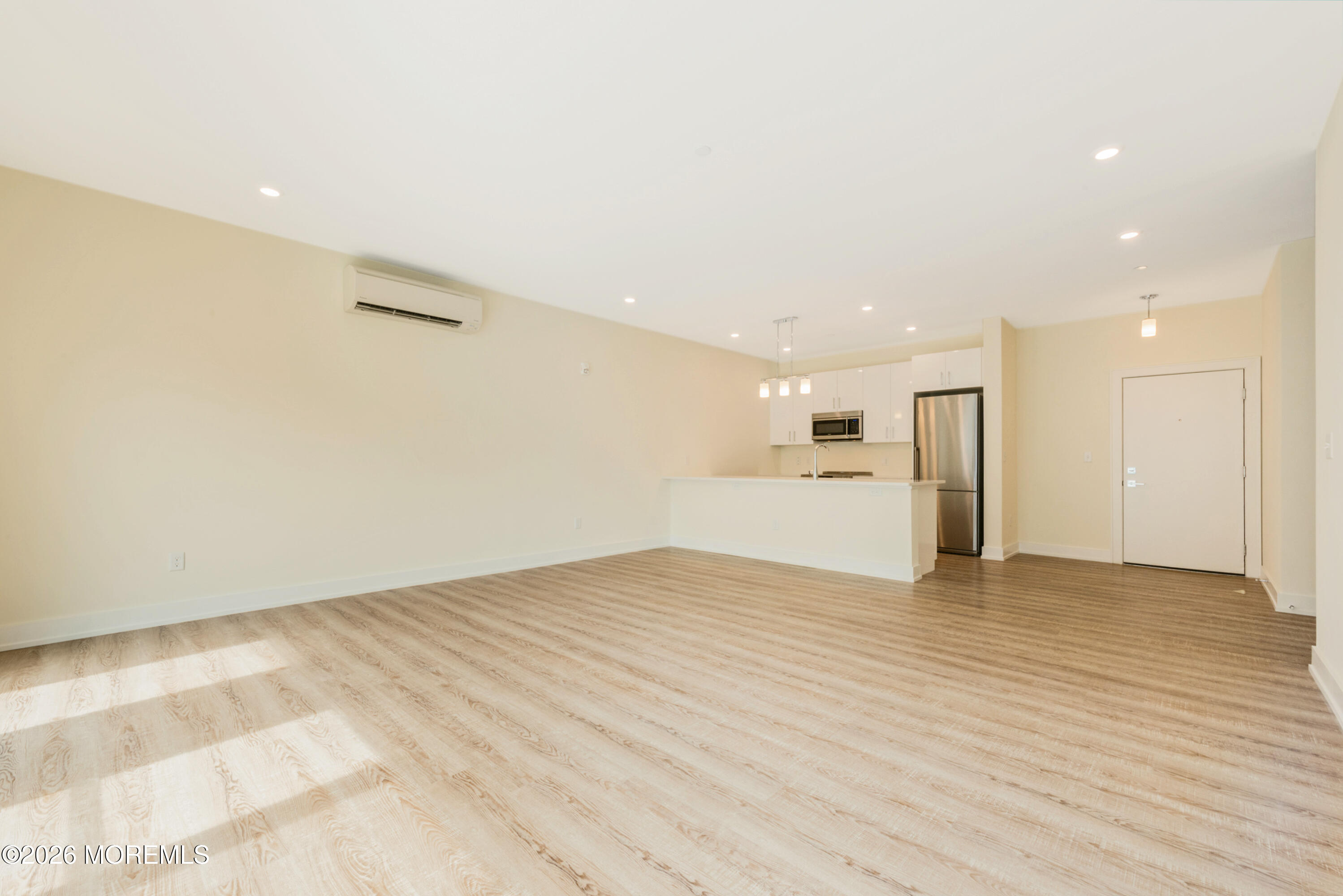 700 Bangs Avenue 207