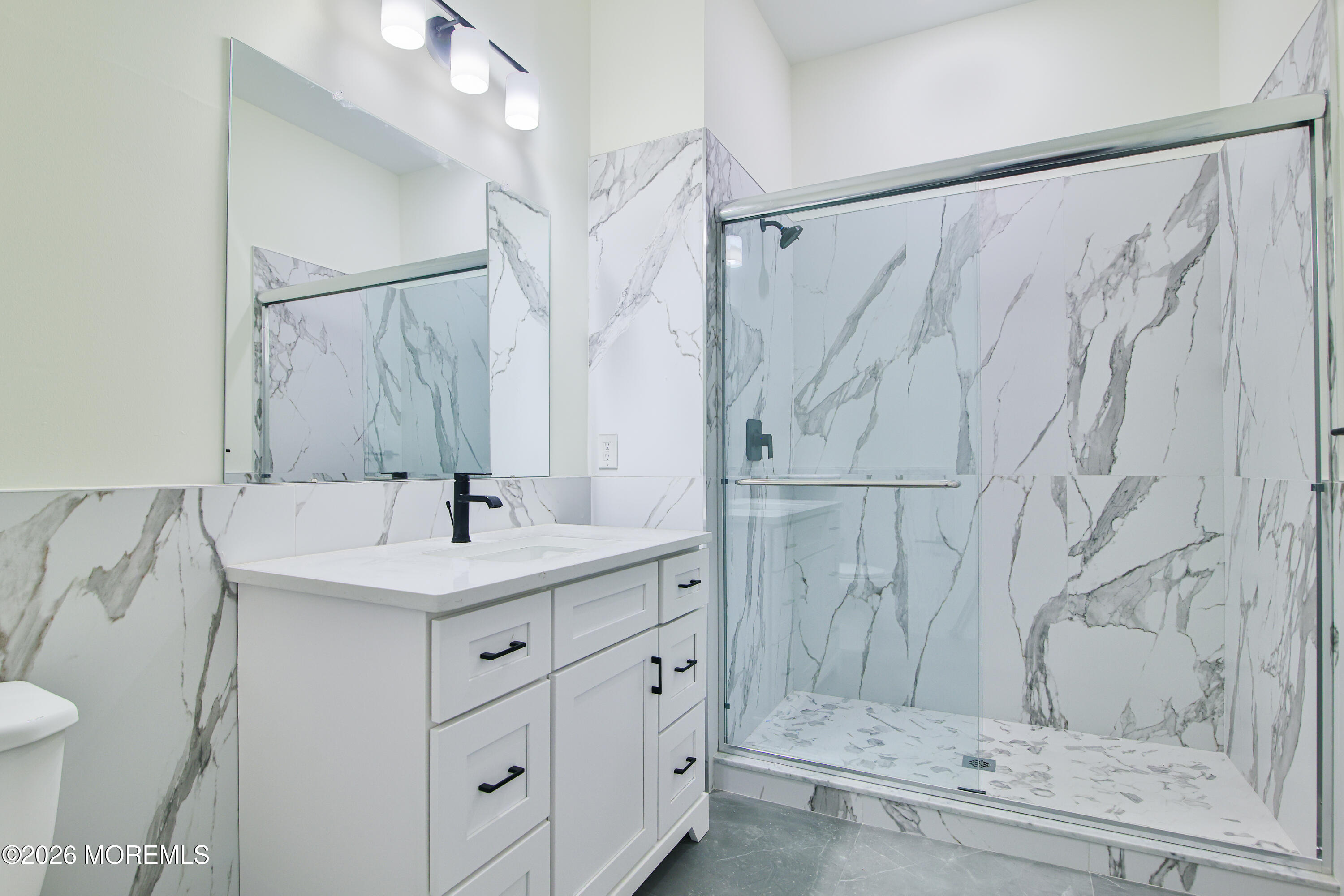 527 Bangs Avenue 306