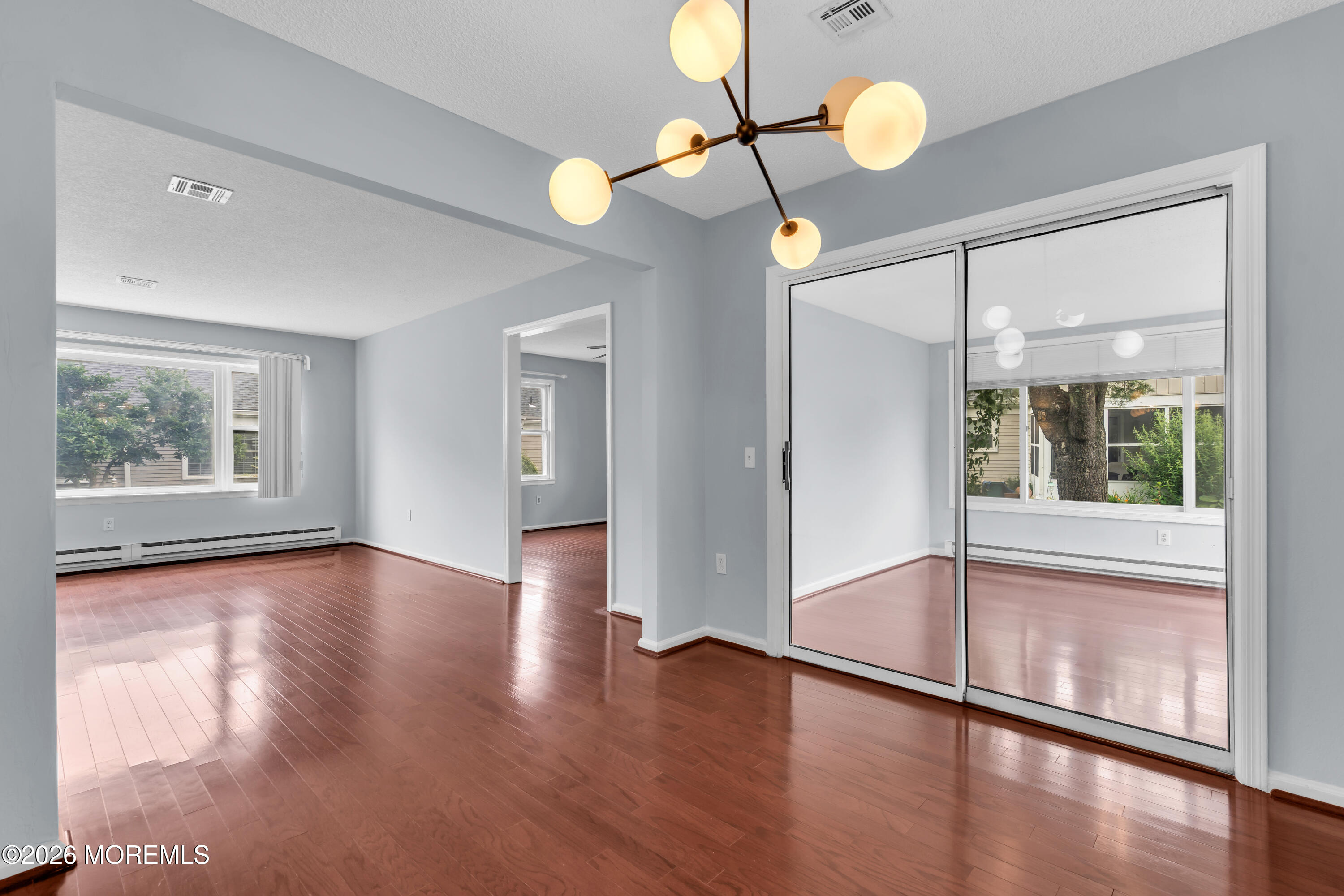 452 Roxbury Lane A