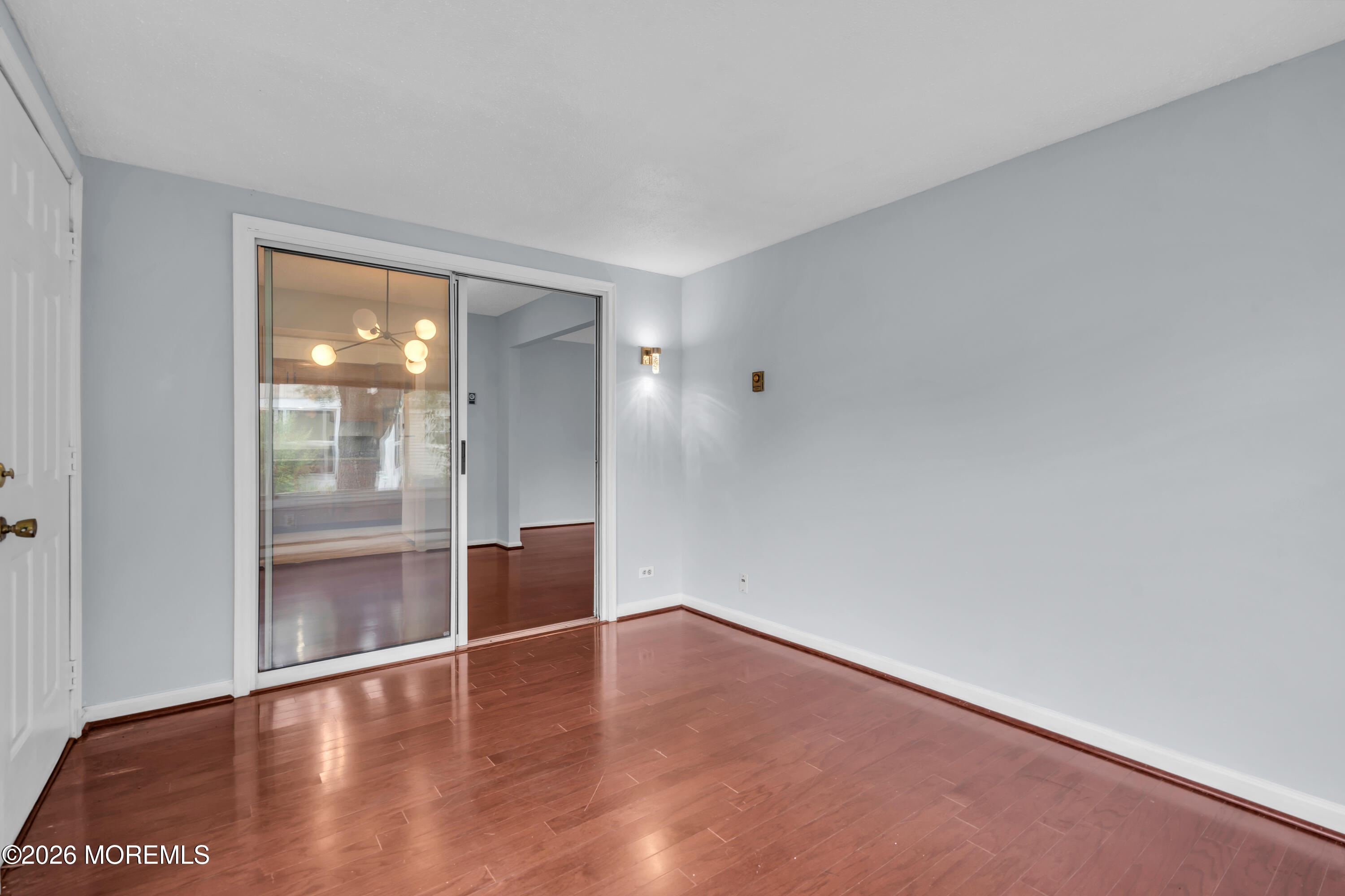 452 Roxbury Lane A