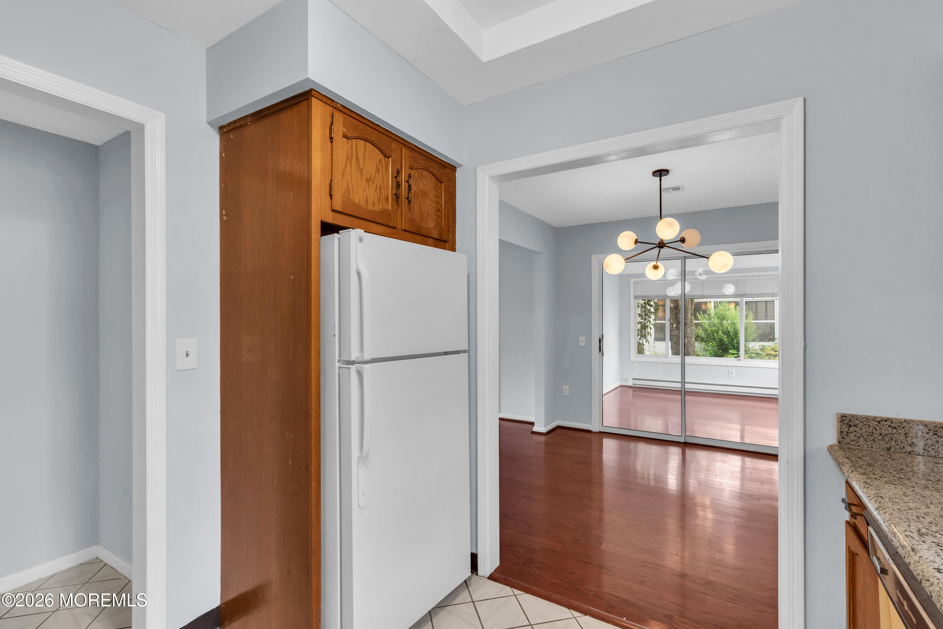 452 Roxbury Lane A