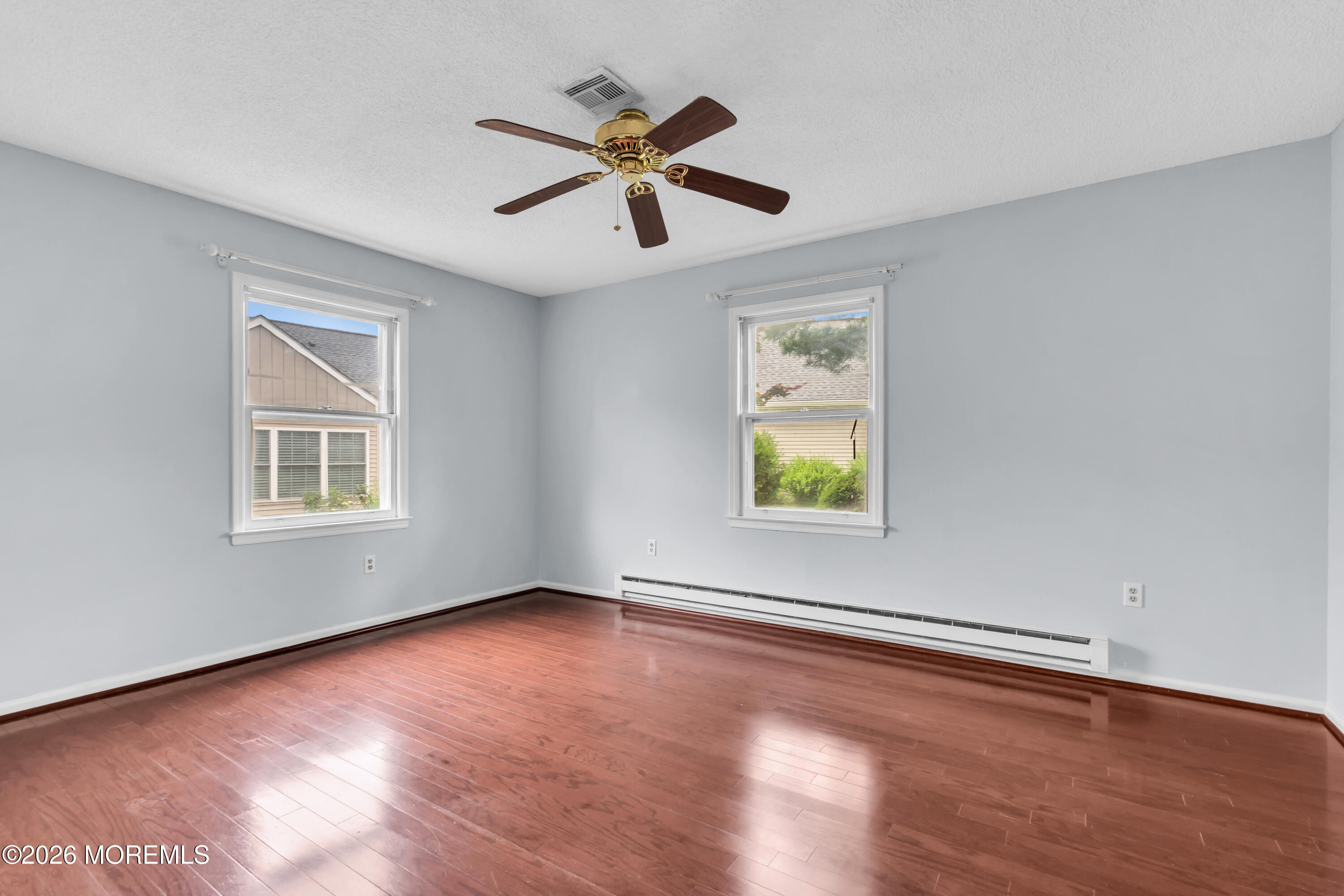 452 Roxbury Lane A