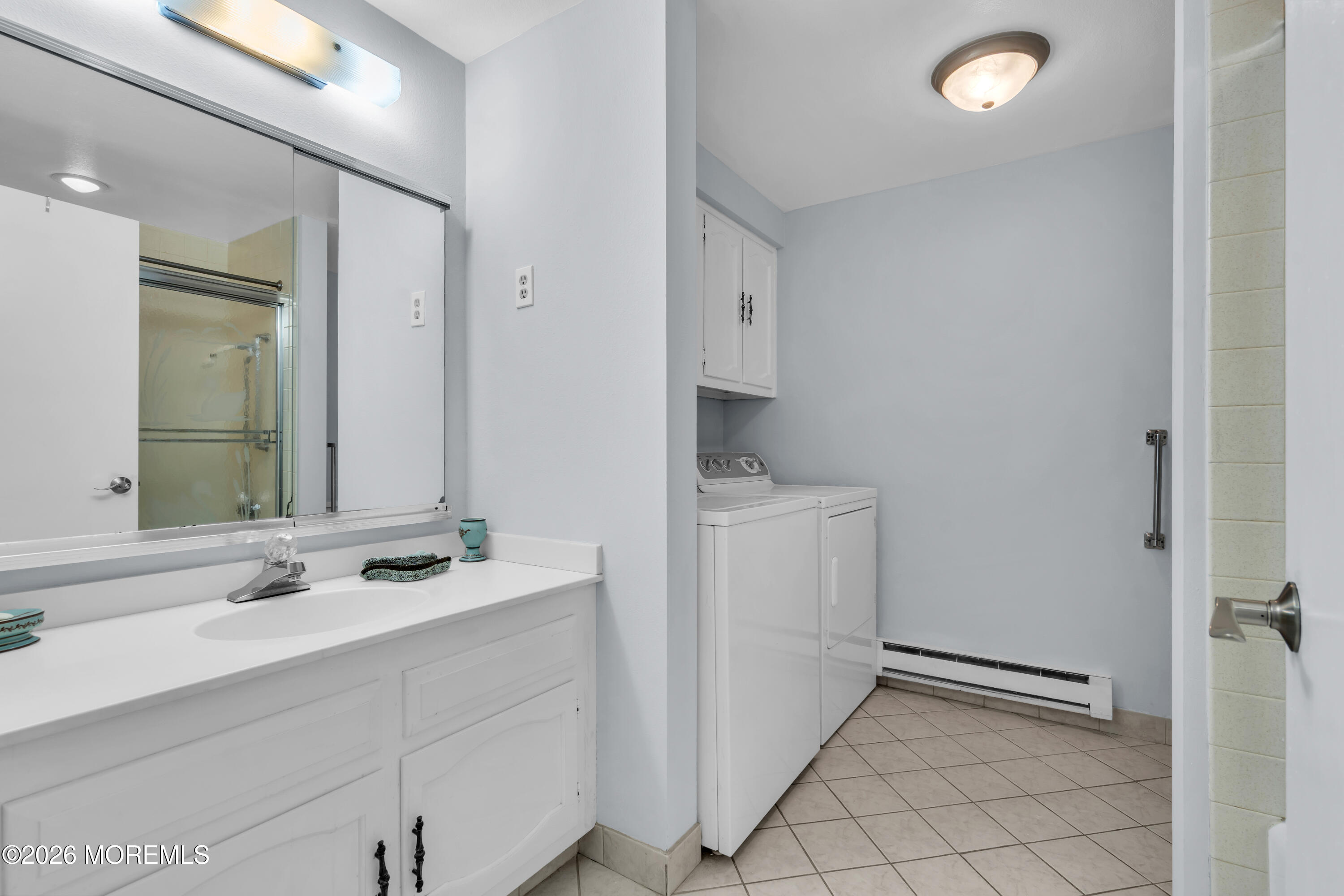 452 Roxbury Lane A