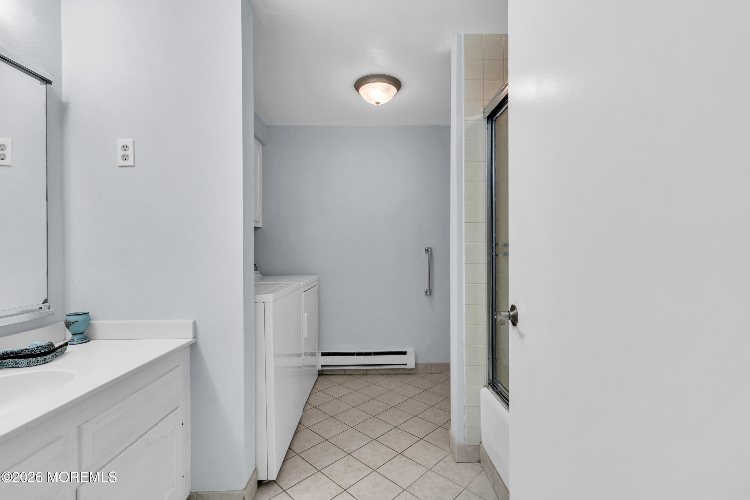 452 Roxbury Lane A