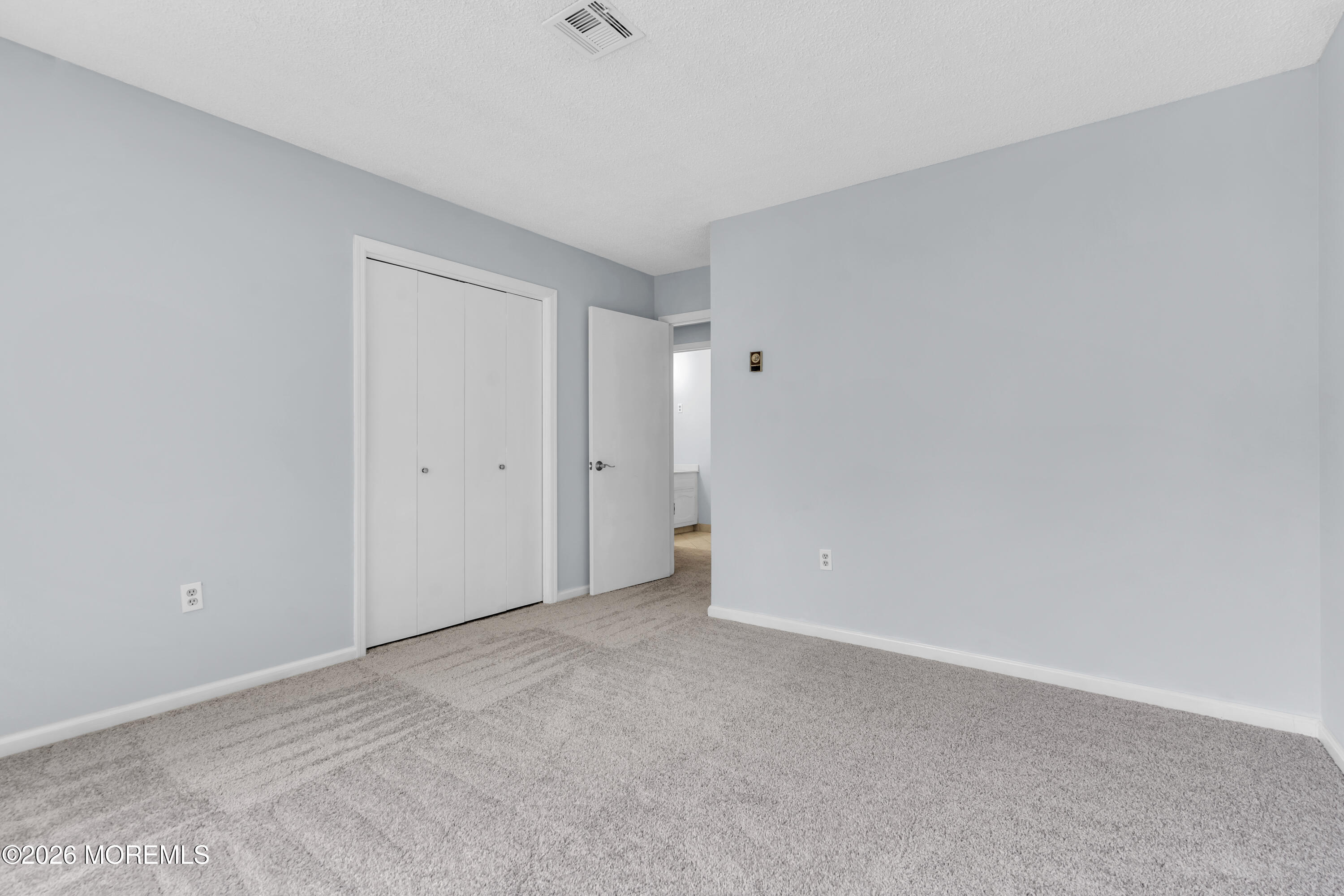 452 Roxbury Lane A