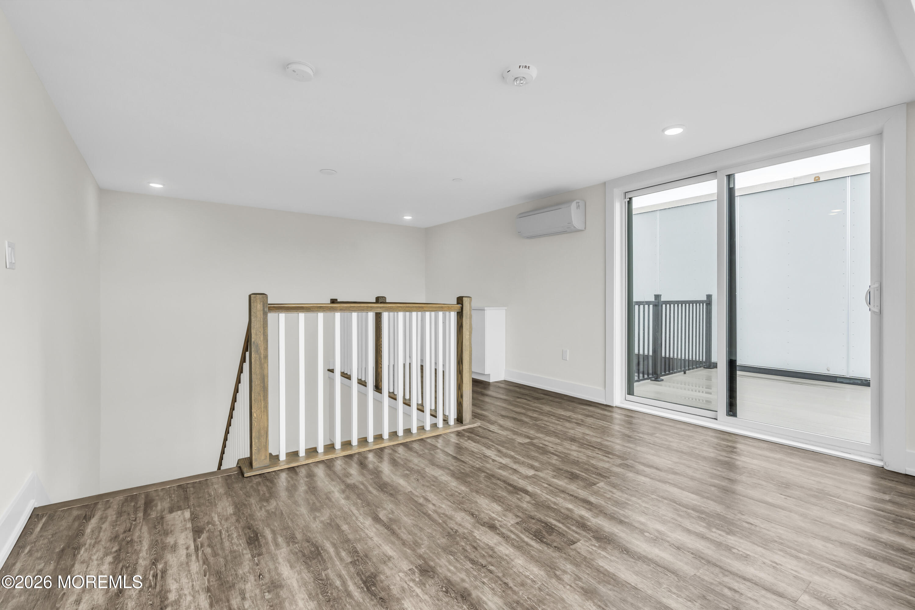 521 Lake Avenue 504