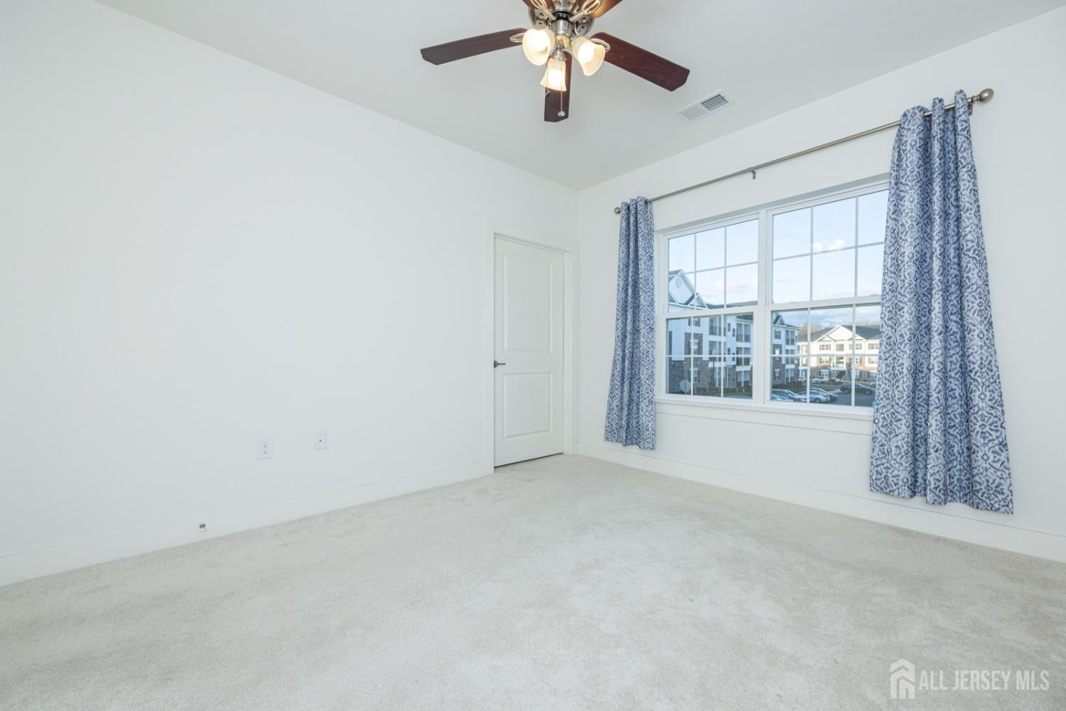 527 Tavern Road