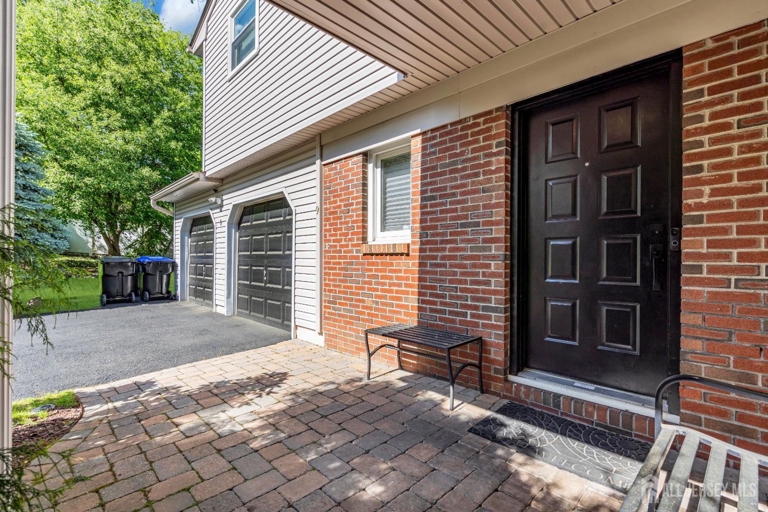 9 Colt Court