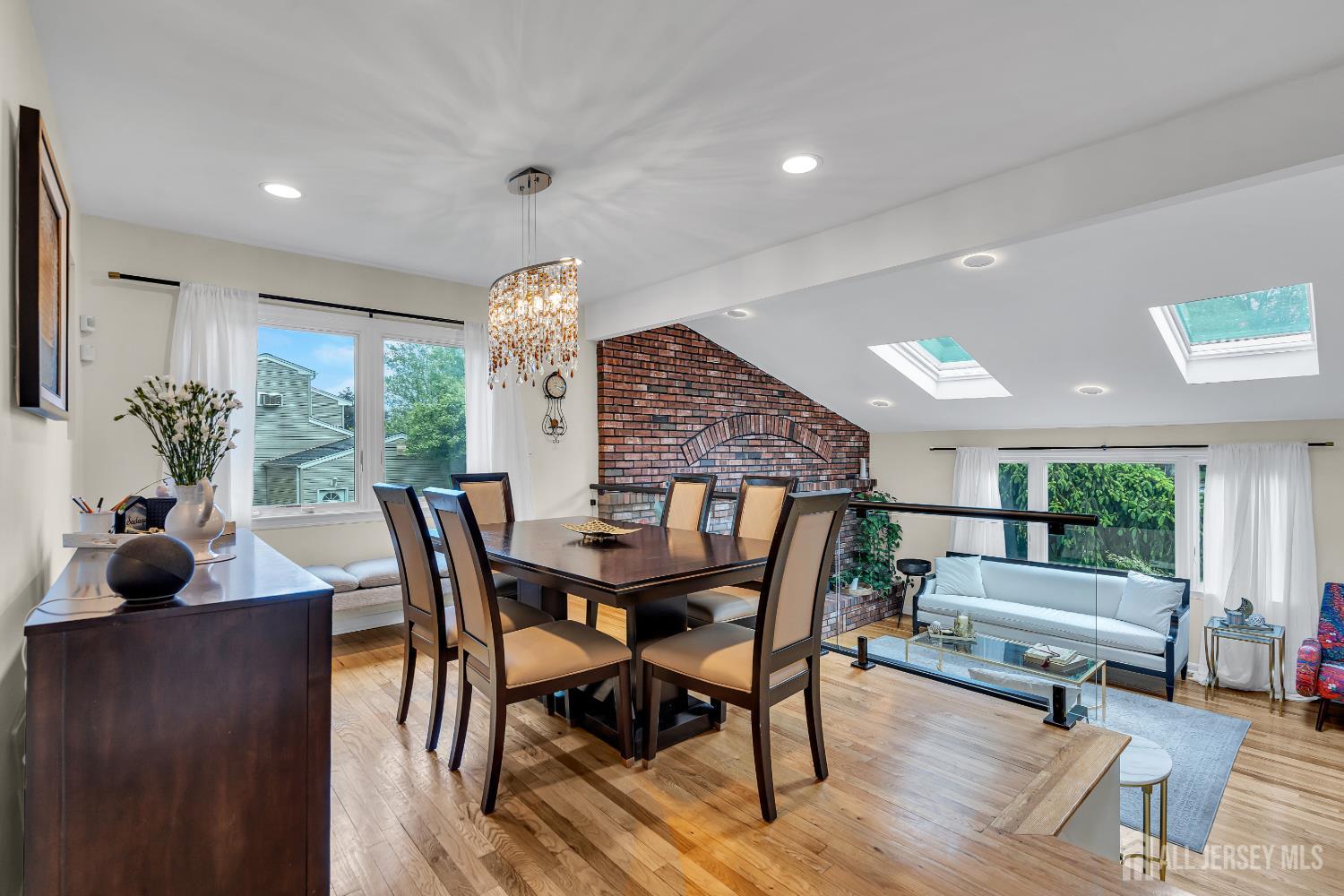 9 Colt Court