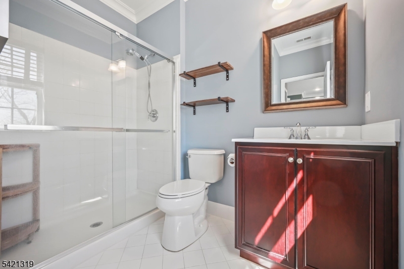12 Skyline Dr