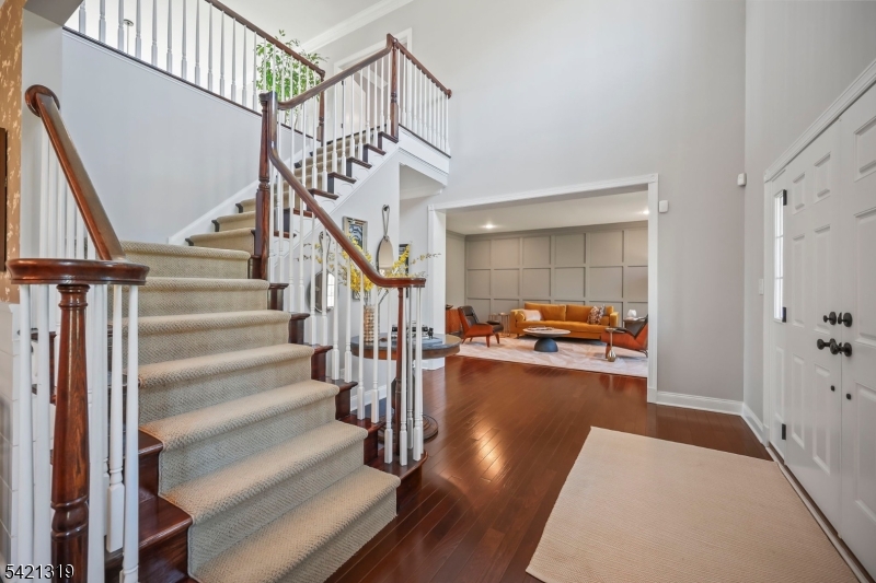 12 Skyline Dr