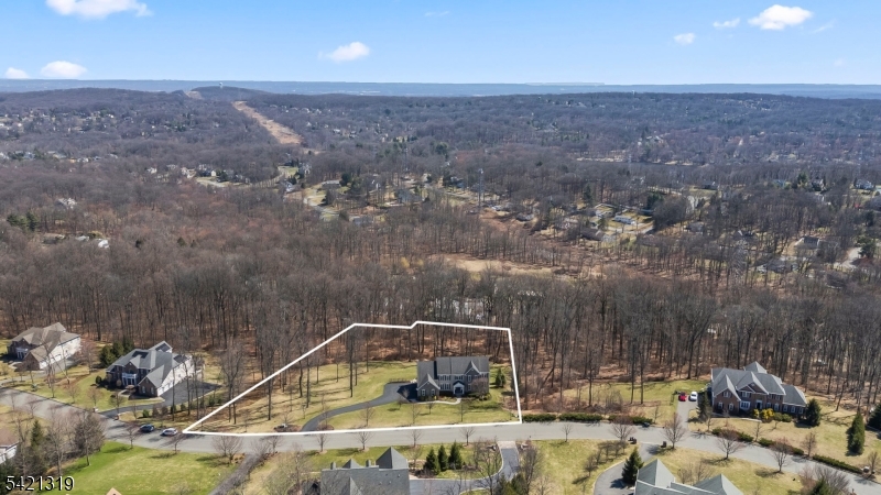 12 Skyline Dr
