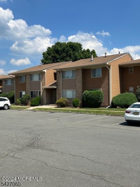 405 Cynthia Ct