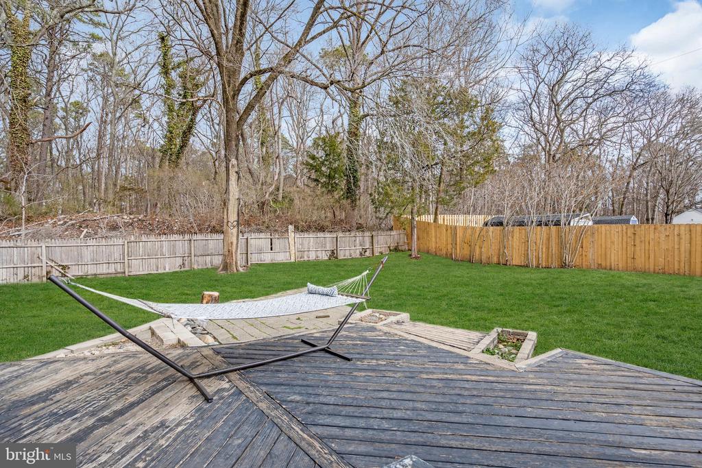 112 WOODCREST AVENUE