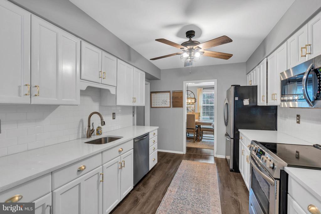 264 SUNNY JIM DRIVE