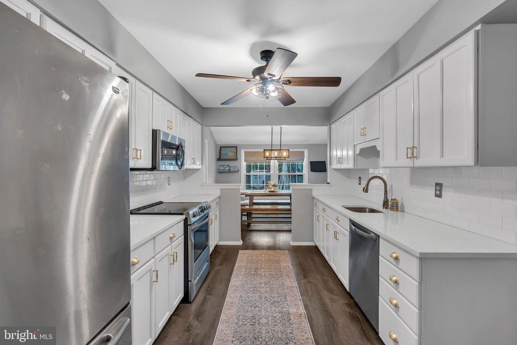 264 SUNNY JIM DRIVE