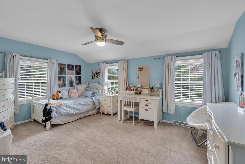 264 SUNNY JIM DRIVE