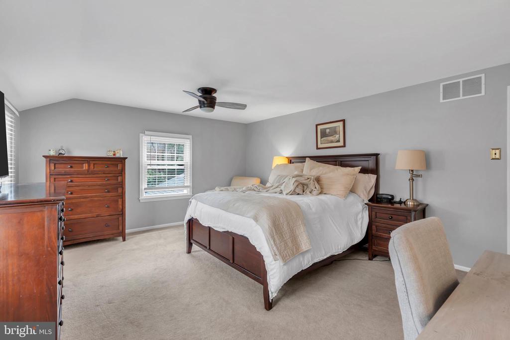 264 SUNNY JIM DRIVE