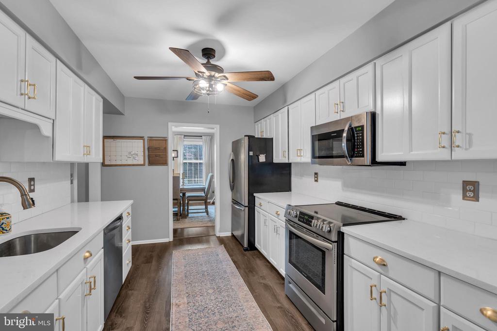 264 SUNNY JIM DRIVE