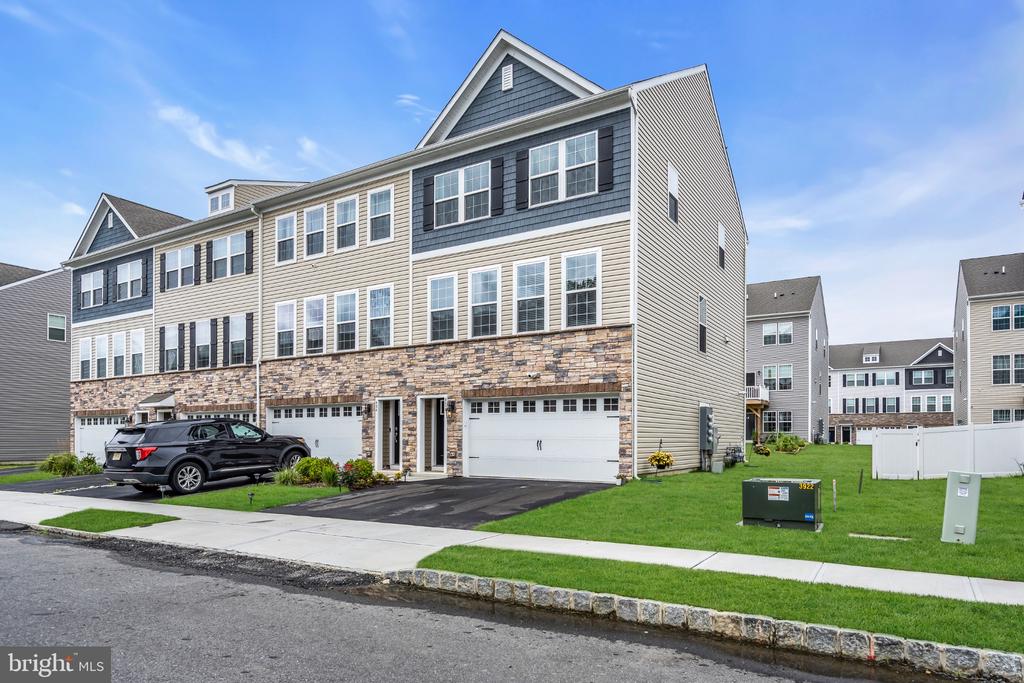 482 MONTE FARM ROAD