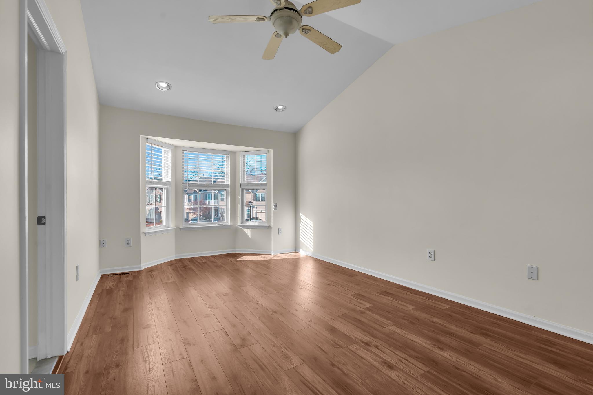 21 VALLEYBROOK COURT