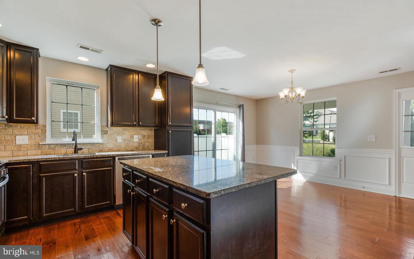 507 LEXINGTON MEWS