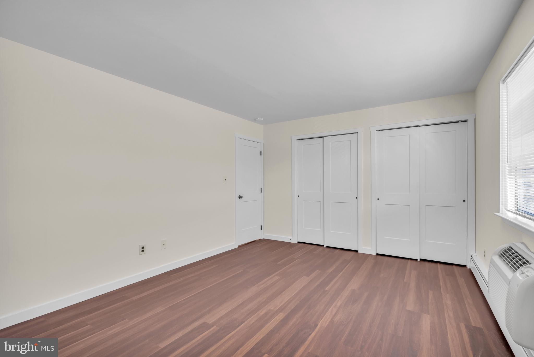 1228 CRICKET LANE