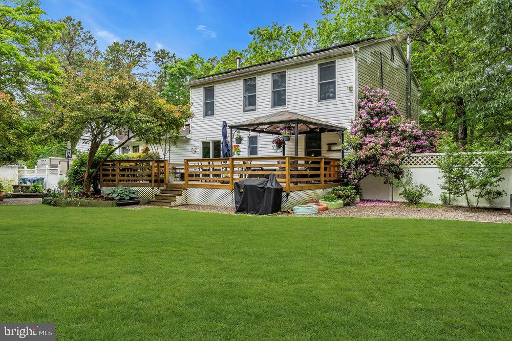12 STAGECOACH DRIVE