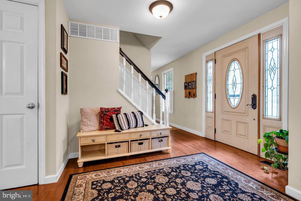 12 STAGECOACH DRIVE