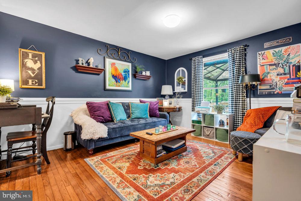12 STAGECOACH DRIVE