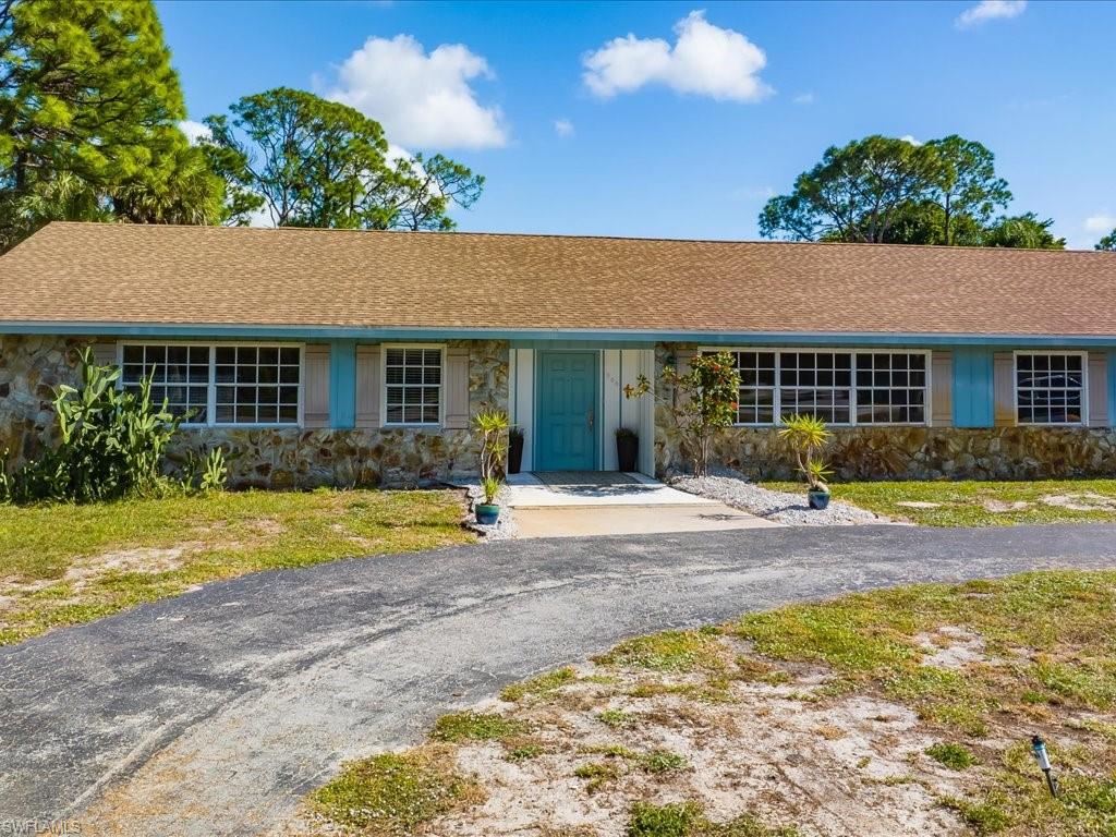 500 Ridge DR