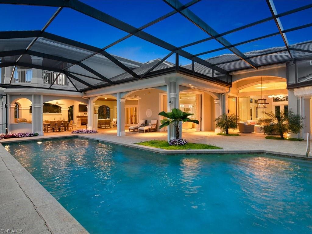 1622 CHINABERRY WAY