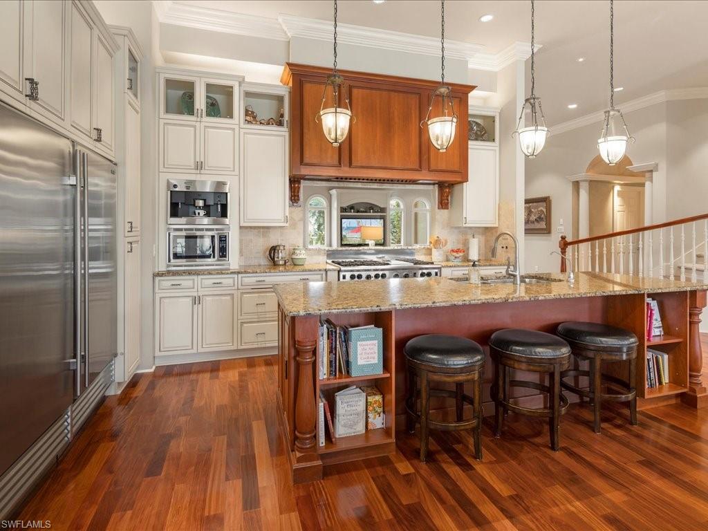 741 Hickory RD