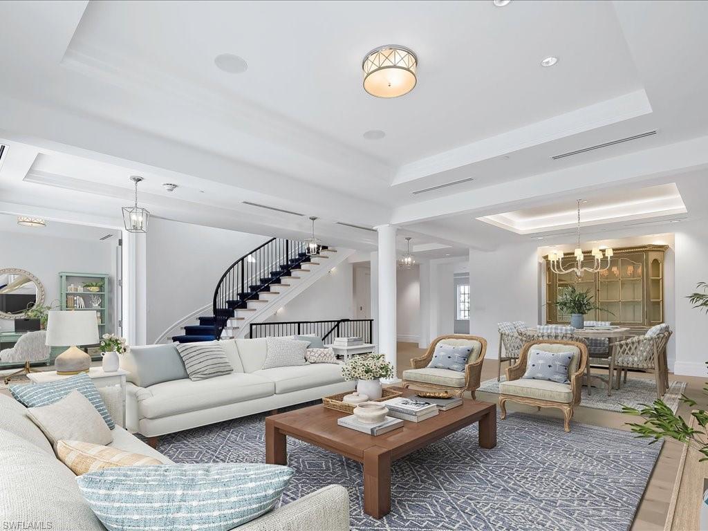 745 12th AVE S # 102