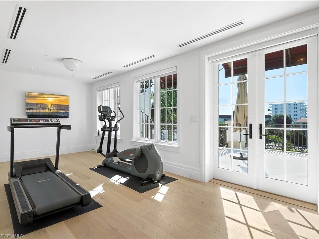 745 12th AVE S # 102