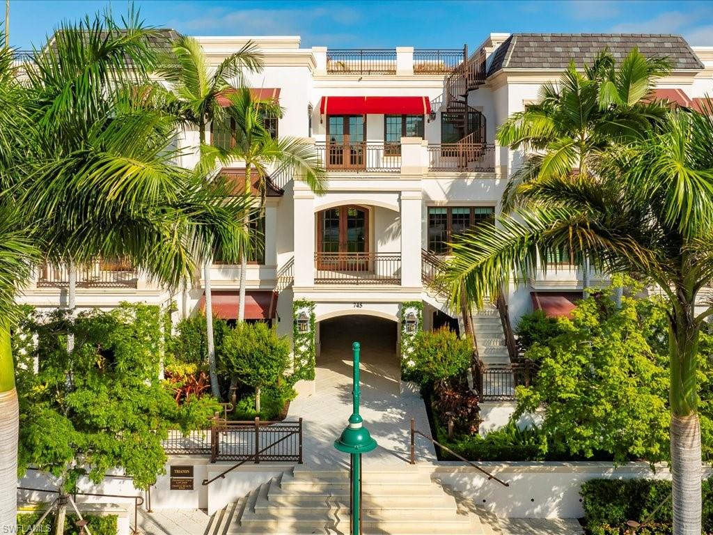 745 12th AVE S # 102