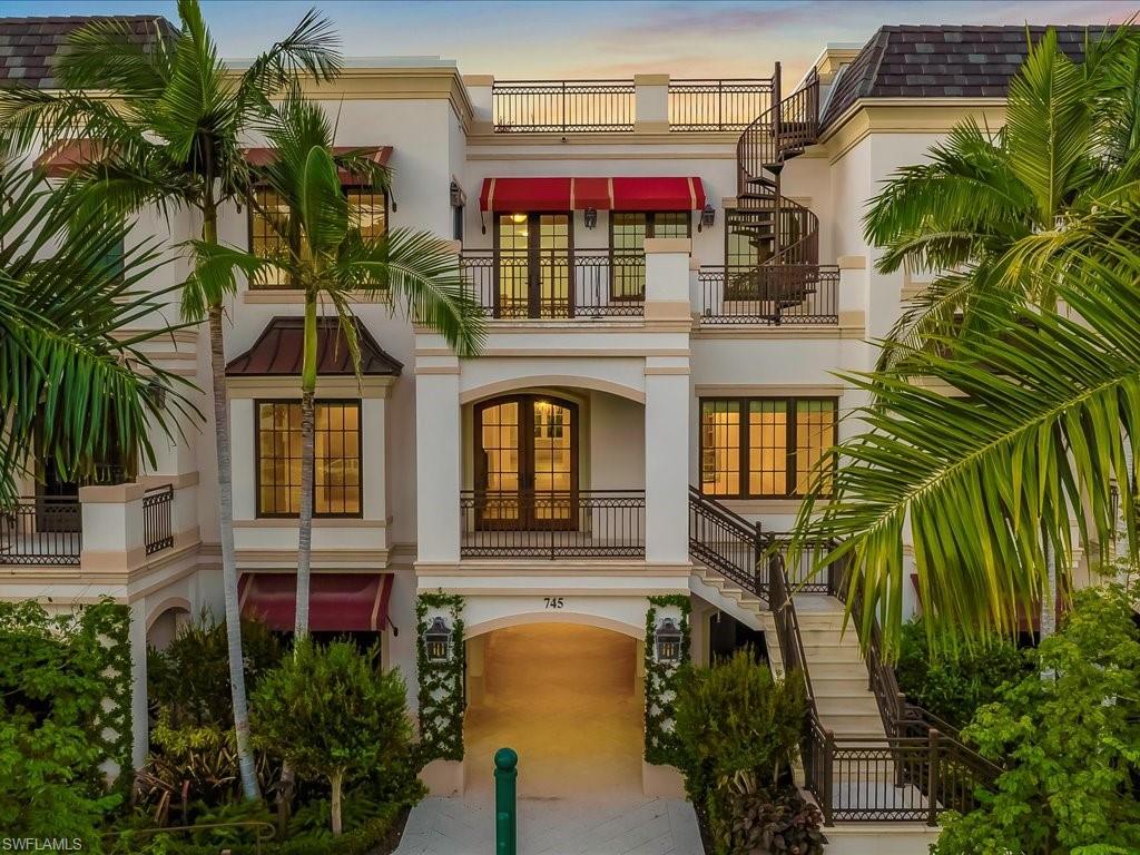 745 12th AVE S # 102