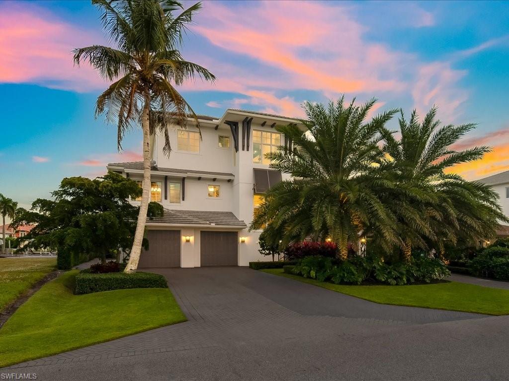 360 Heron AVE
