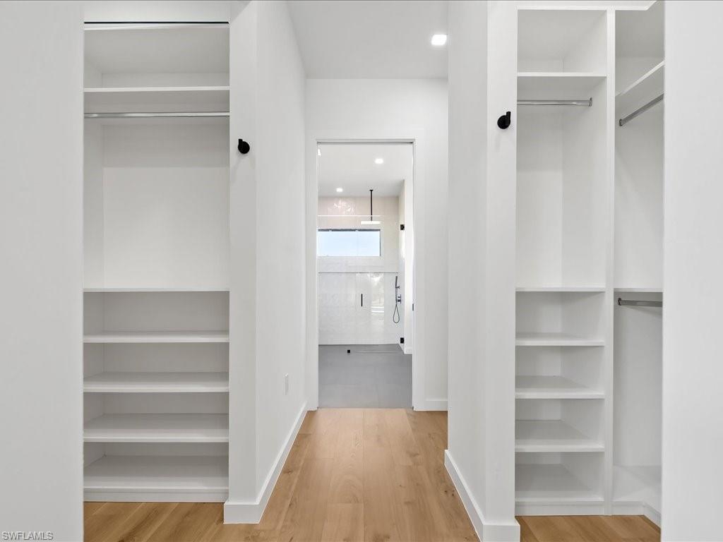 424 Shady Hollow BLVD W