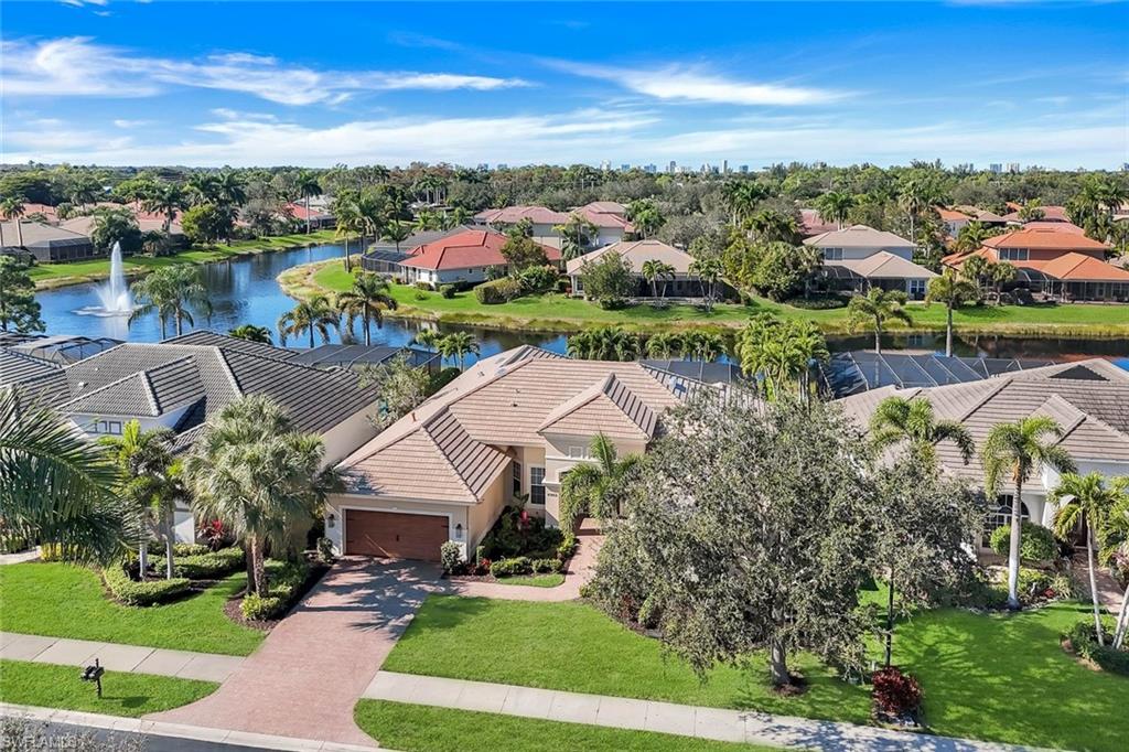 4963 Rustic Oaks CIR